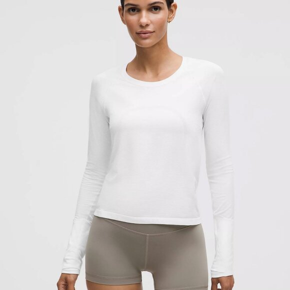 NWT Lululemon White Swiftly Tech Long Sleeve Shirt 2.0 - Waist Length, Size 6 - Picture 1 of 10